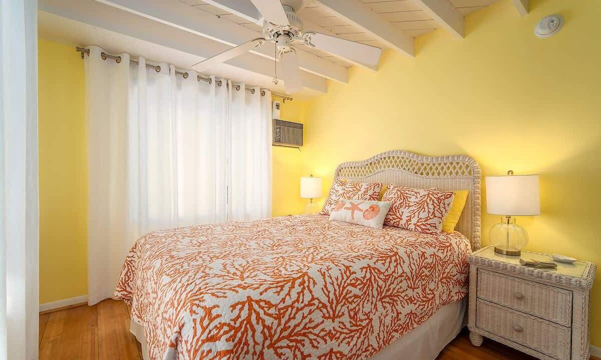 Photo of Bedroom in Summerland Key