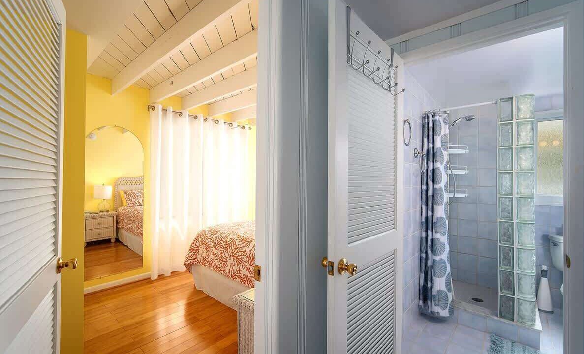 Photo of Bedroom in Summerland Key