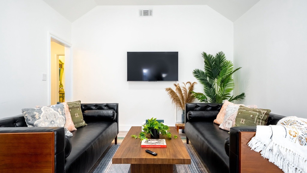 Photo of Livingroom in Los Angeles