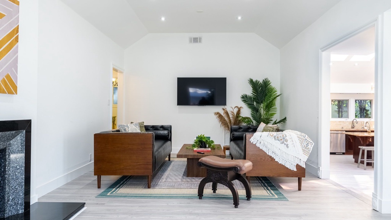 Photo of Livingroom in Los Angeles
