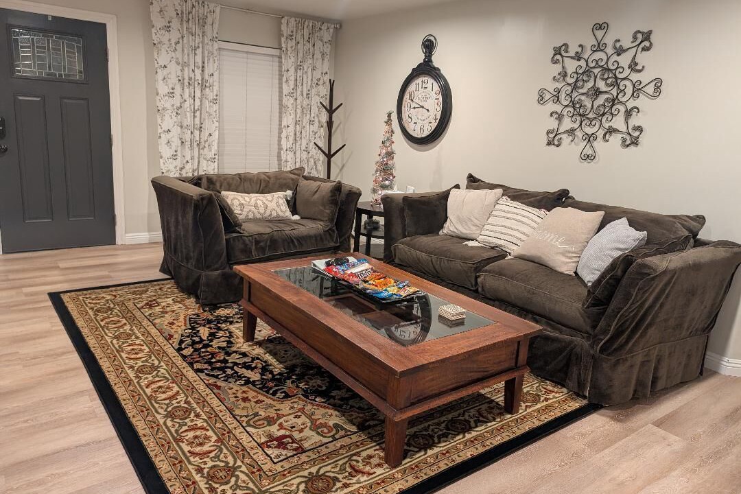 Photo of Livingroom in Downey