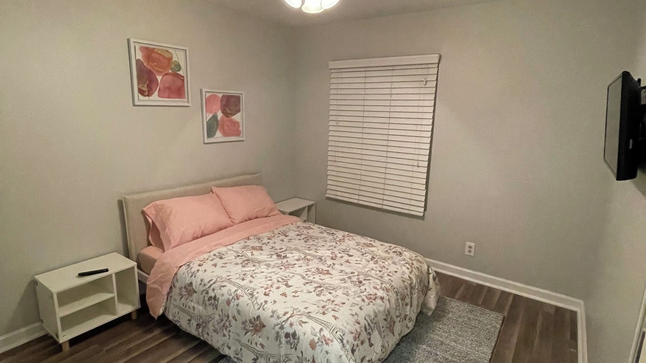 Photo of Bedroom in Palmdale