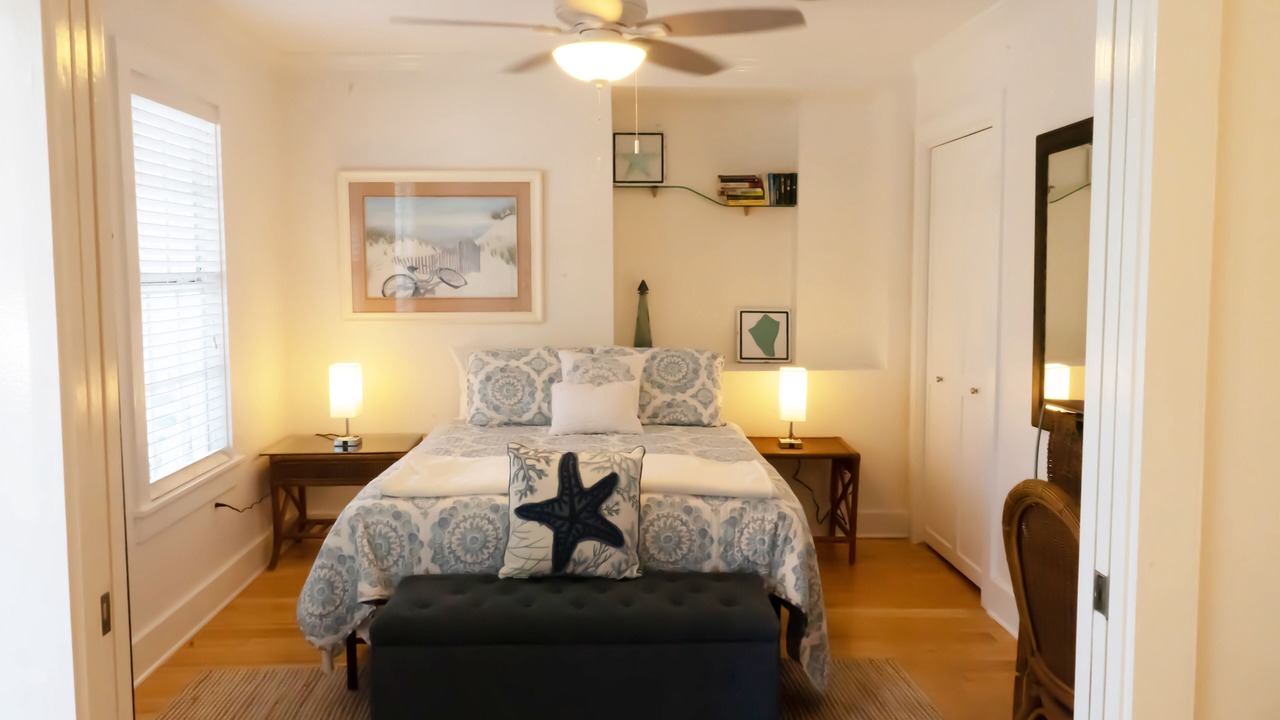 Photo of Bedroom in Old Town