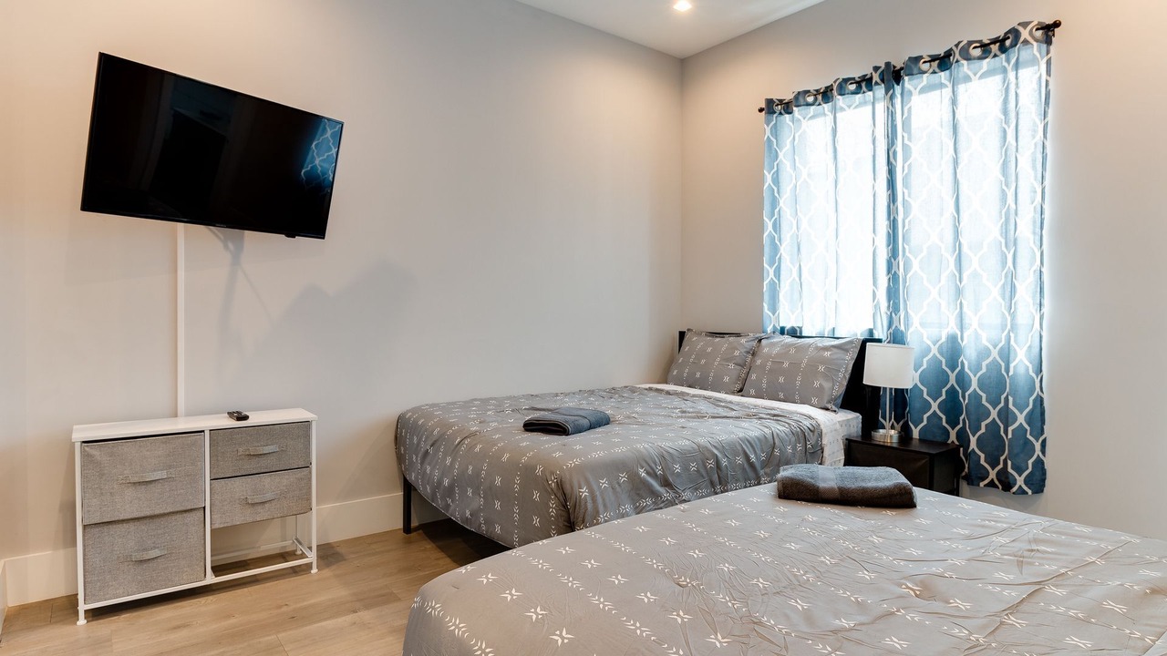 Photo of Bedroom in Mid City