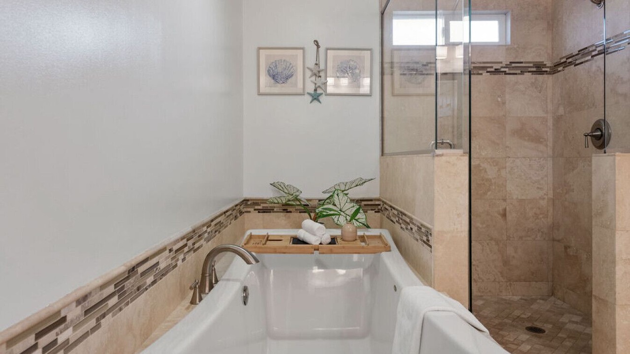 Photo of Bathroom in Harbor