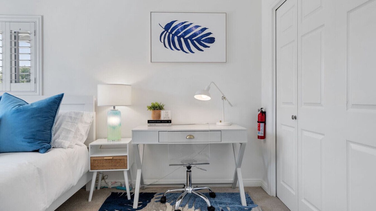 Photo of Bedroom in Harbor