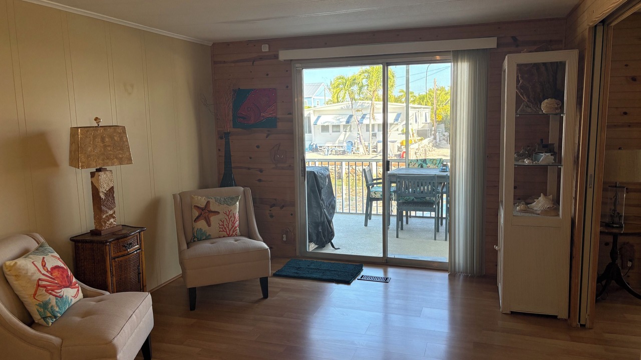 Photo of Livingroom in Little Torch Key