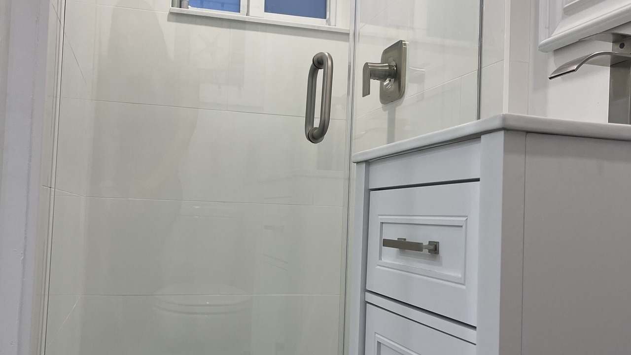 Photo of Bathroom in Pirates Cove