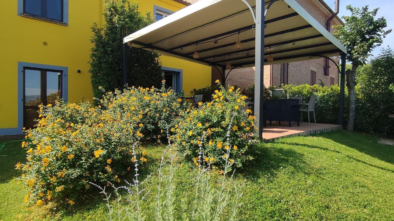 Photo of Patio Balcony in Cessapalombo