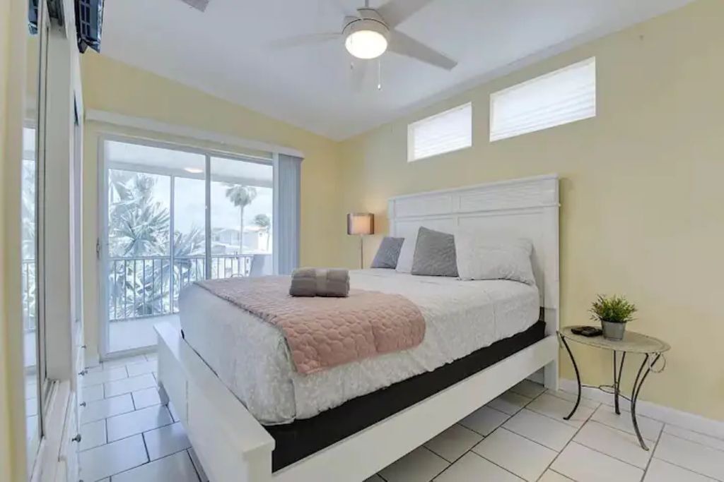 Photo of Bedroom in Cutthroat Harbor Estates