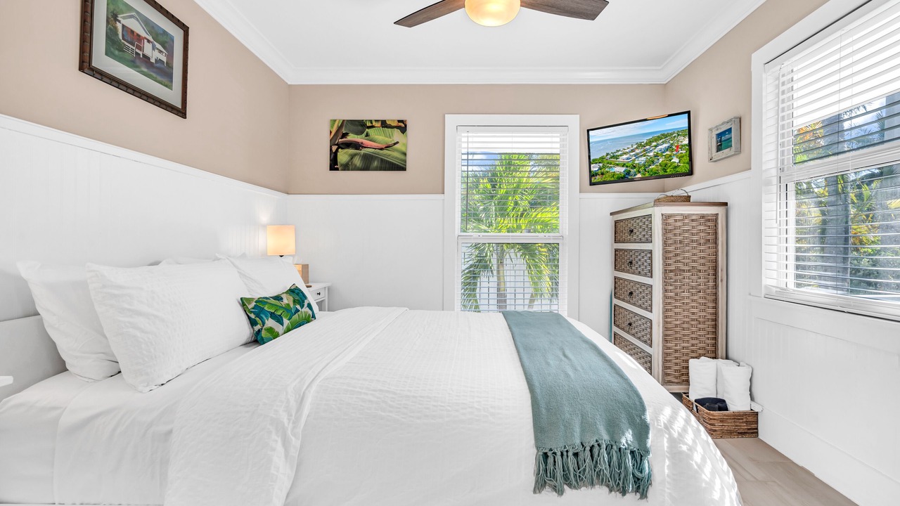 Photo of Bedroom in Islamorada