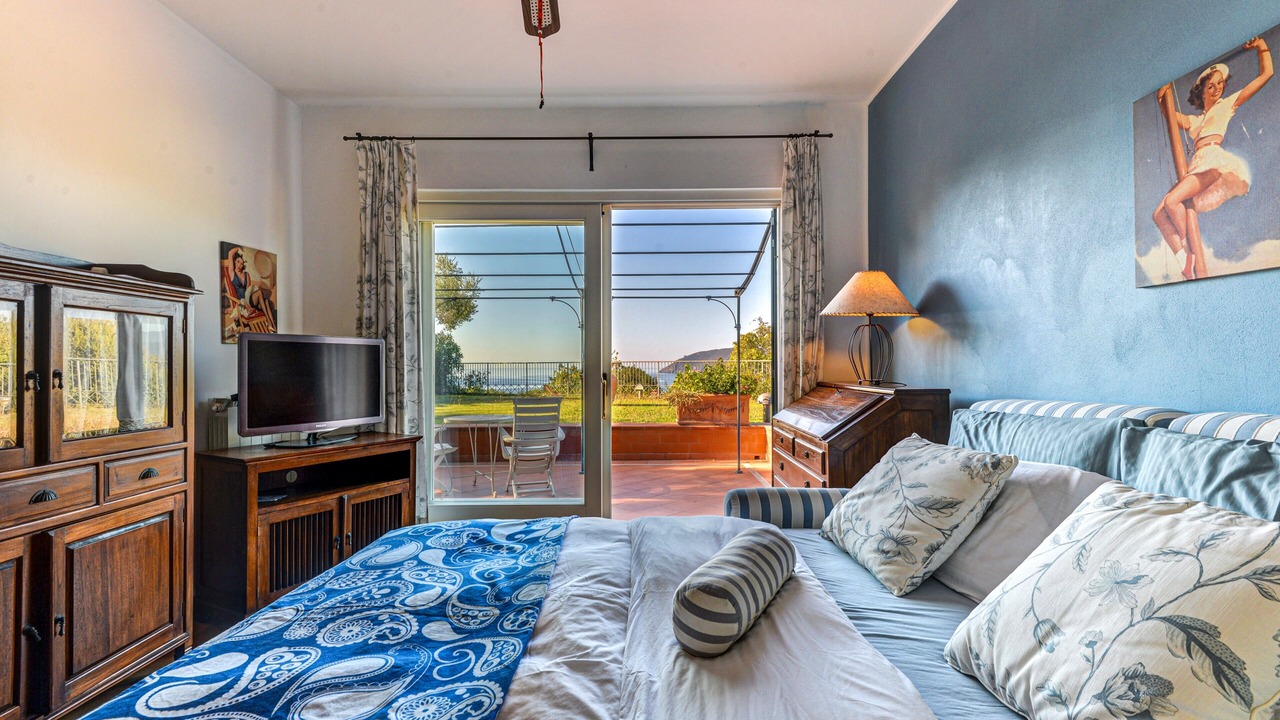 Photo of Bedroom in Capoliveri