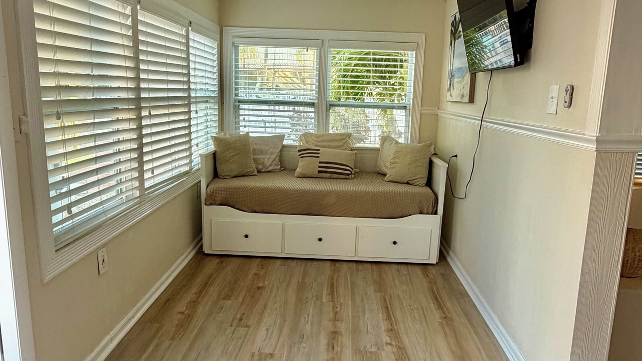 Photo of Livingroom in Summerland Key