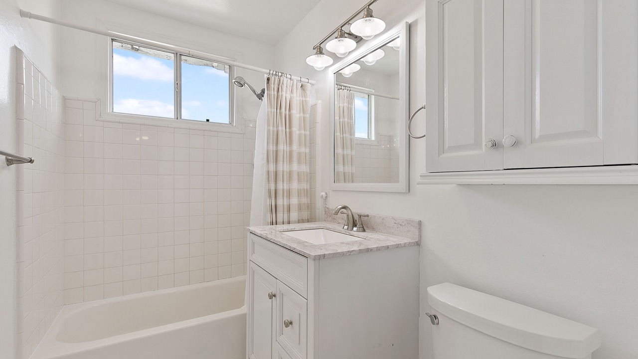 Photo of Bathroom in North Redondo