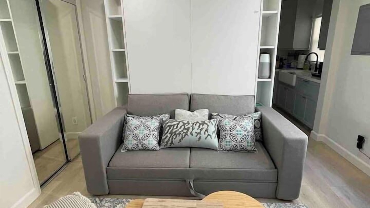 Photo of Livingroom in The Strand
