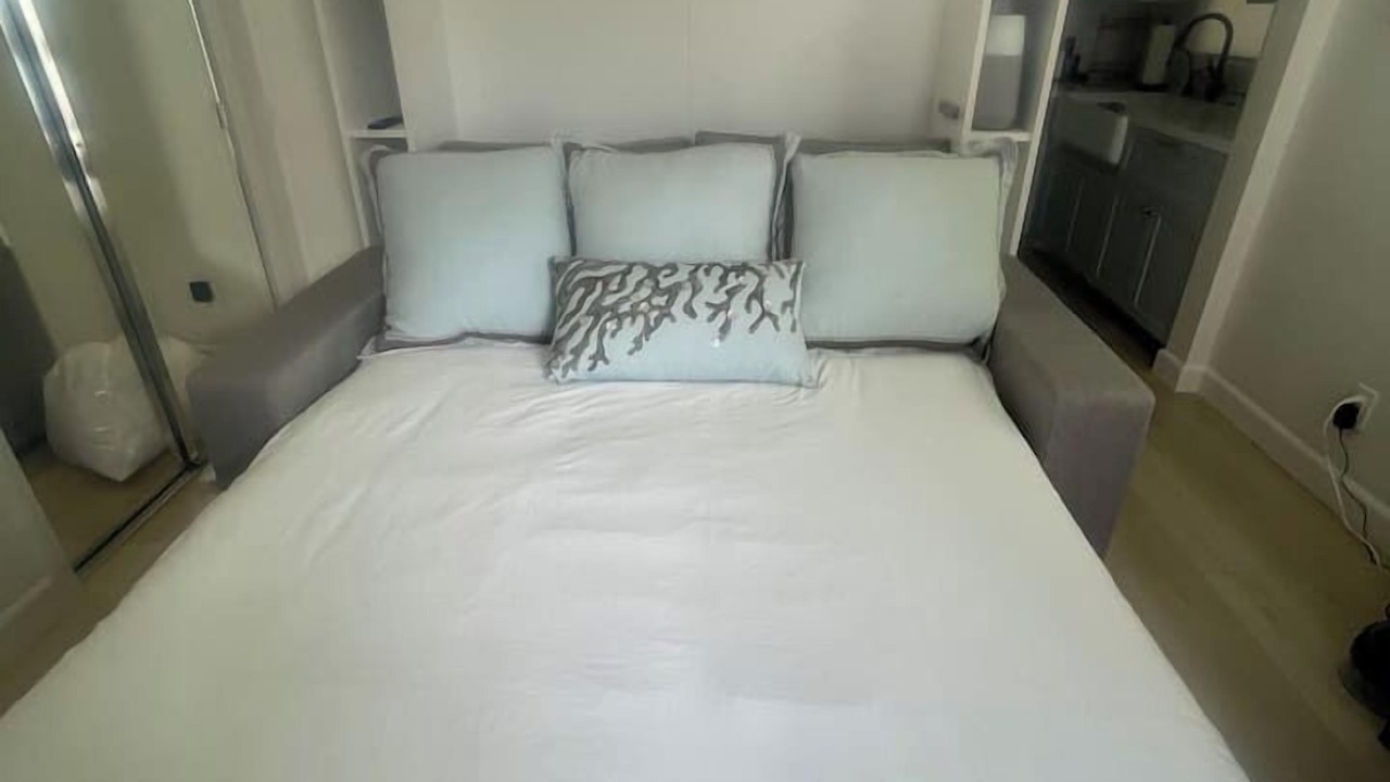 Photo of Bedroom in The Strand