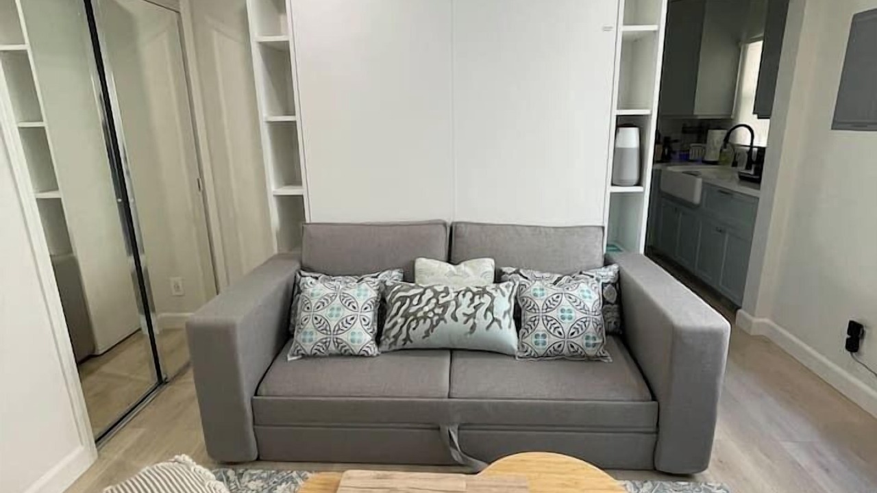Photo of Livingroom in The Strand