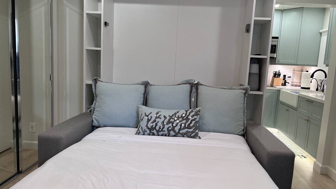 Photo of Bedroom in The Strand