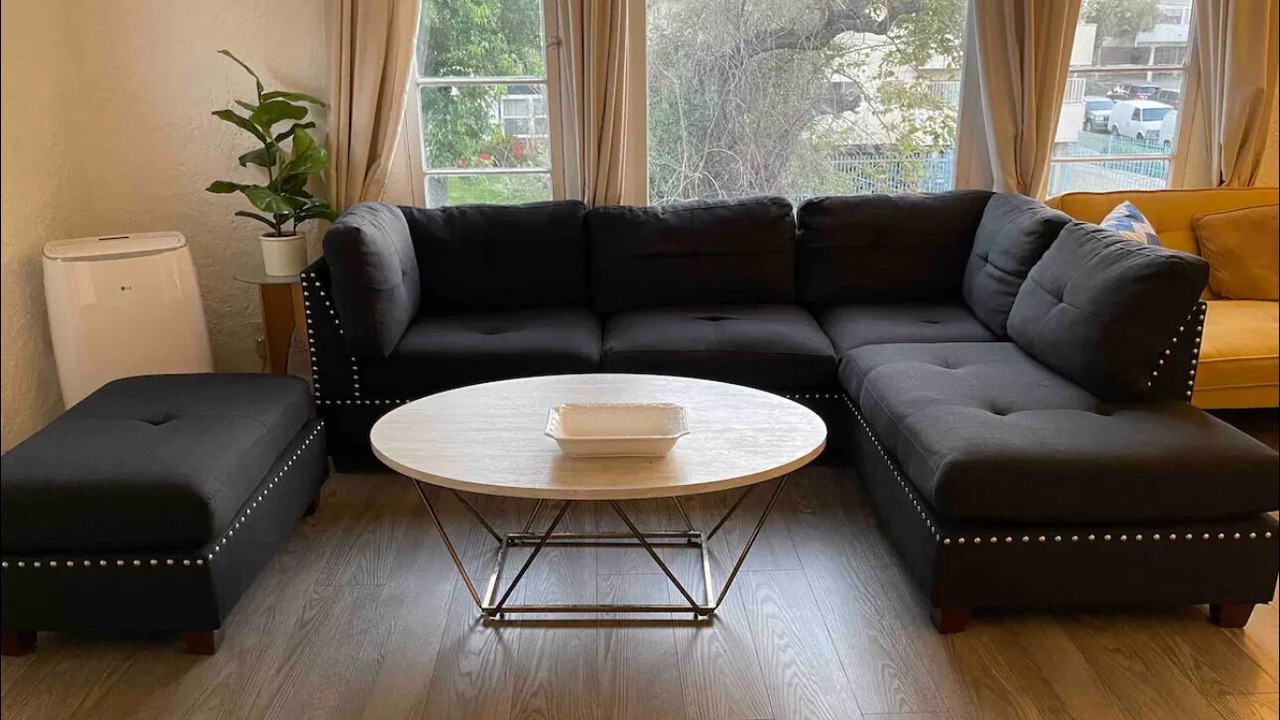 Photo of Livingroom in Pico - Robertson