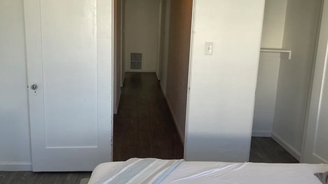 Photo of Bedroom in Pico - Robertson