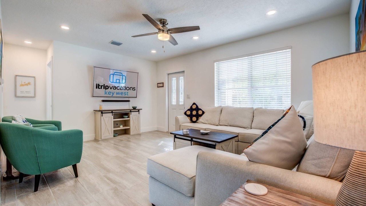Photo of Bedroom in Summerland Key