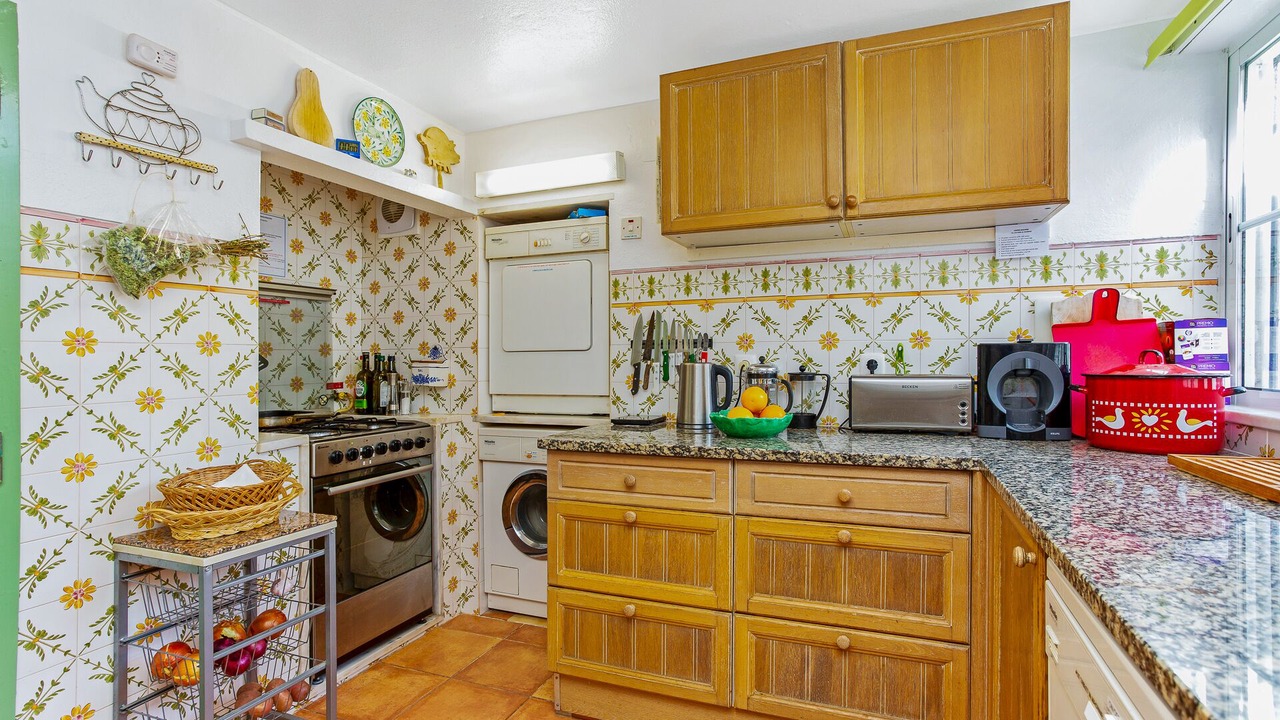 Photo of Kitchen in Salema