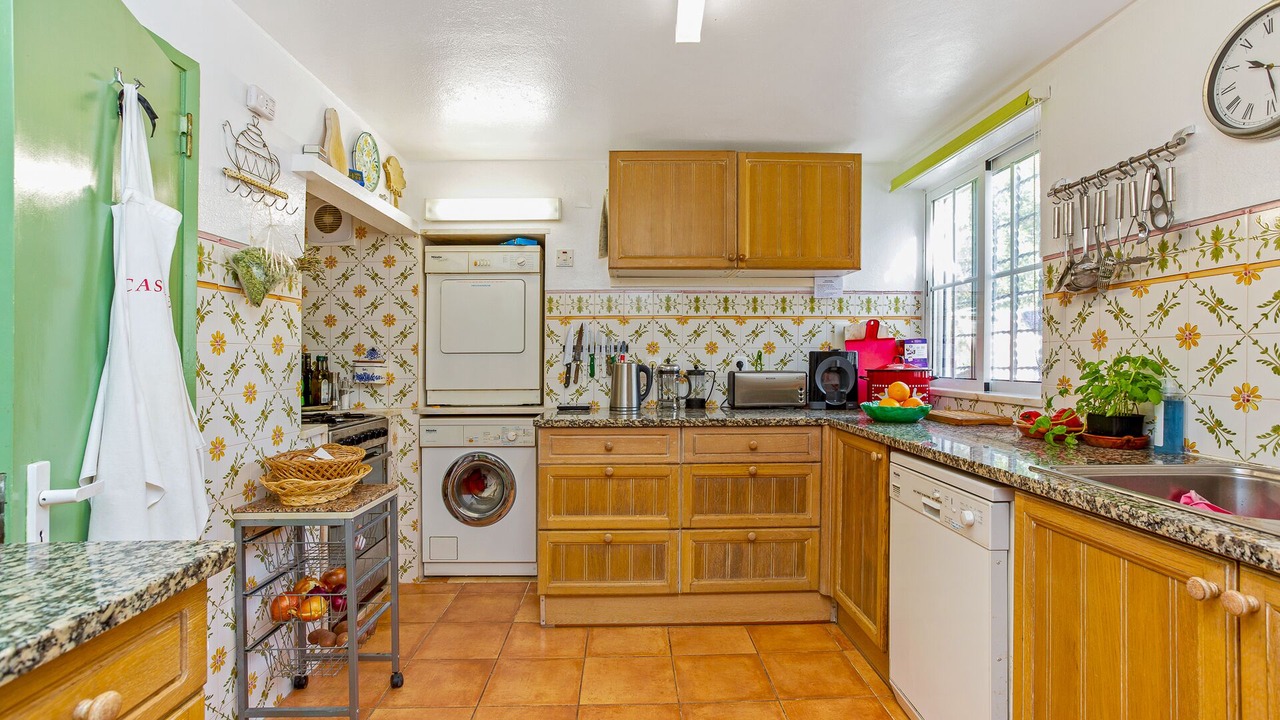 Photo of Kitchen in Salema