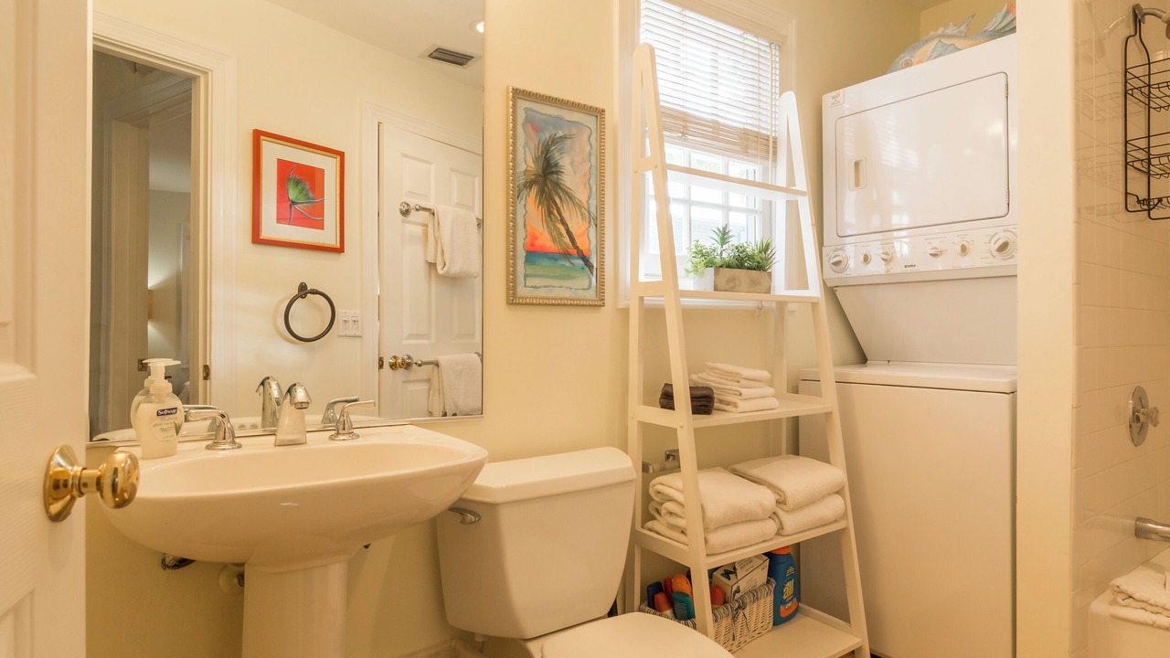 Photo of Bathroom in Historic Seaport