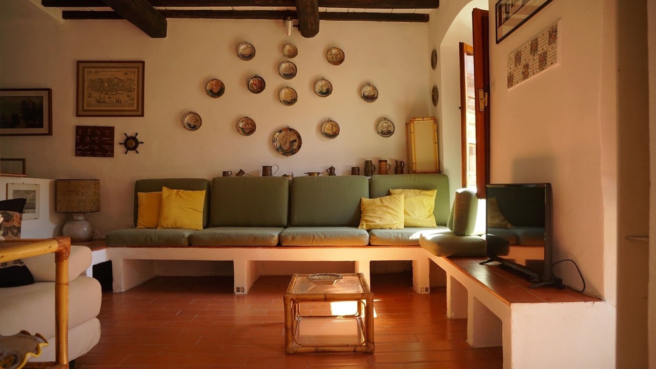 Photo of Livingroom in Arcola