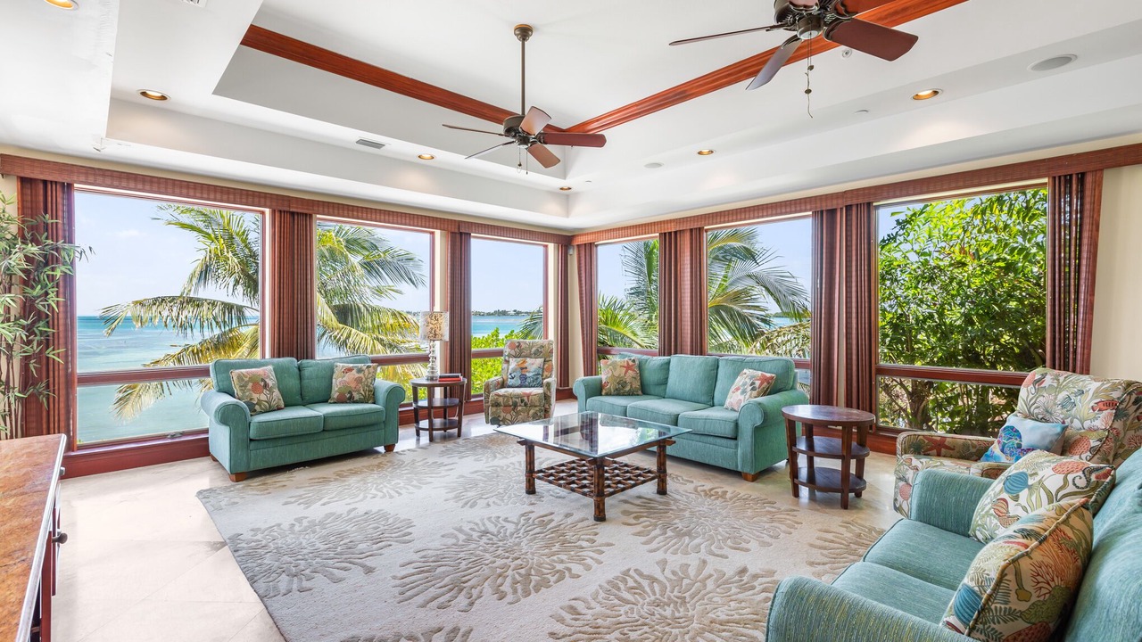 Photo of Livingroom in Marathon
