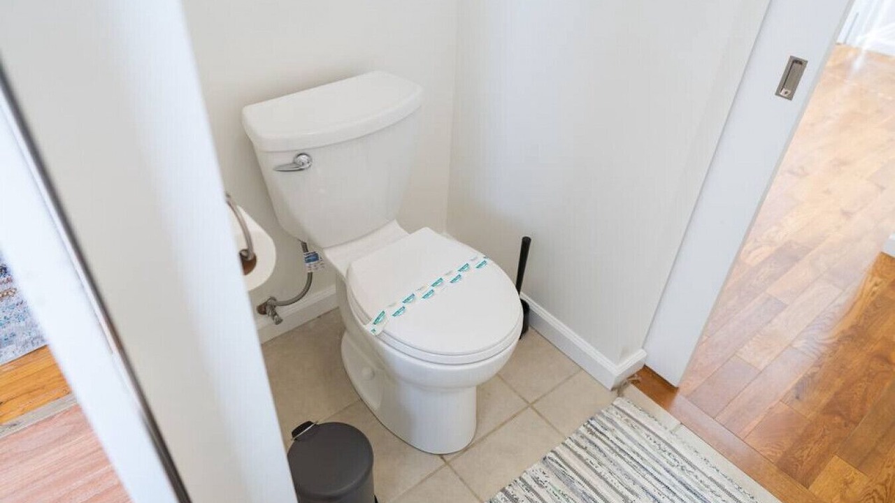 Photo of Bathroom in Northwest Anaheim
