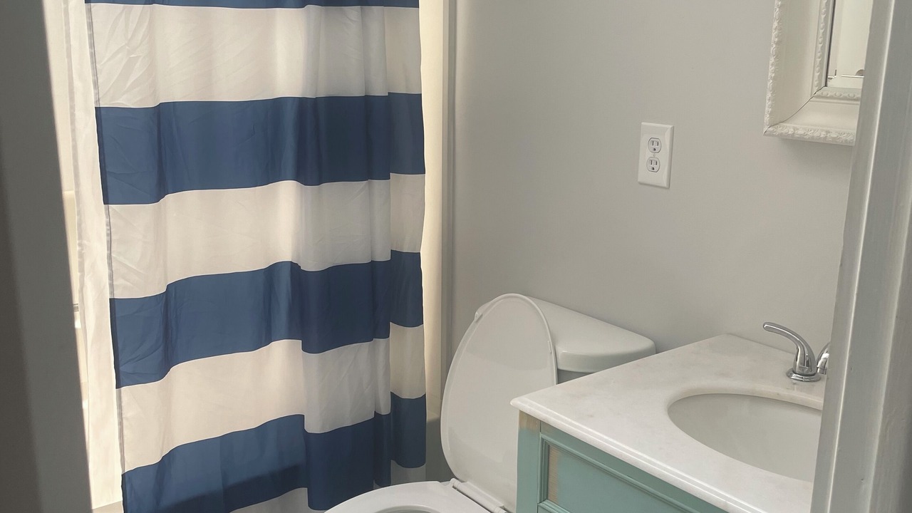 Photo of Bathroom in Cutthroat Harbor Estates