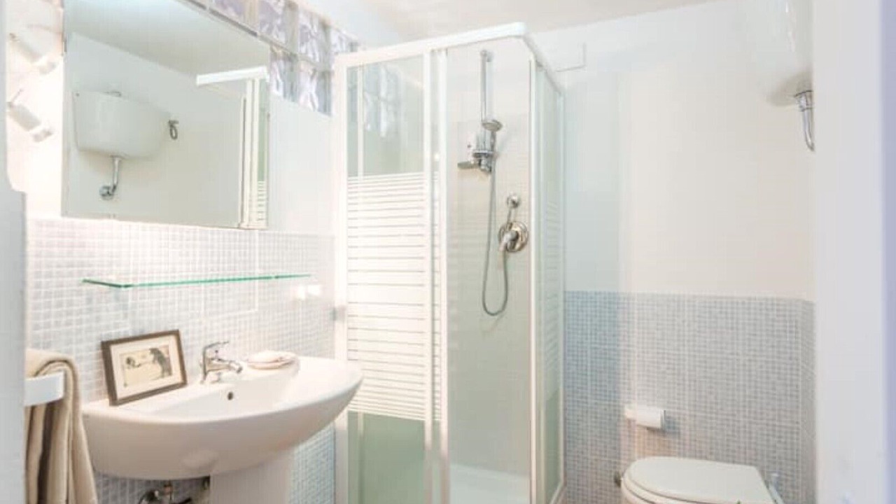 Photo of Bathroom in Farnese