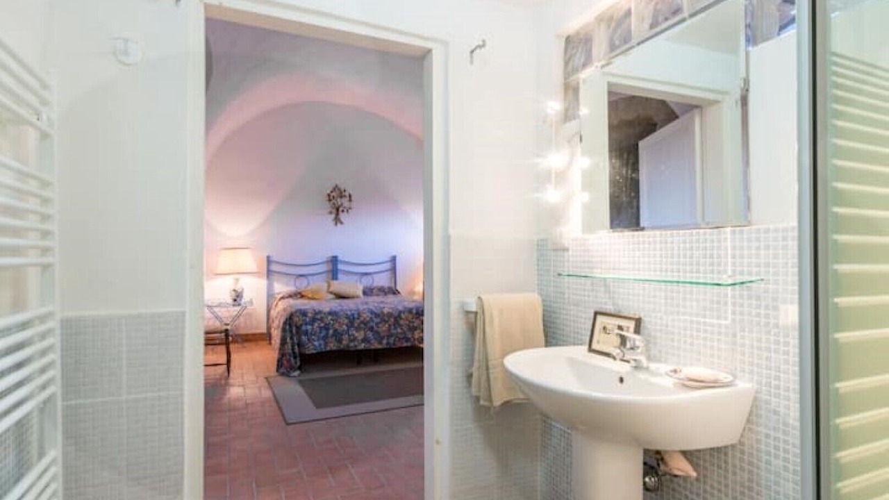 Photo of Bathroom in Farnese