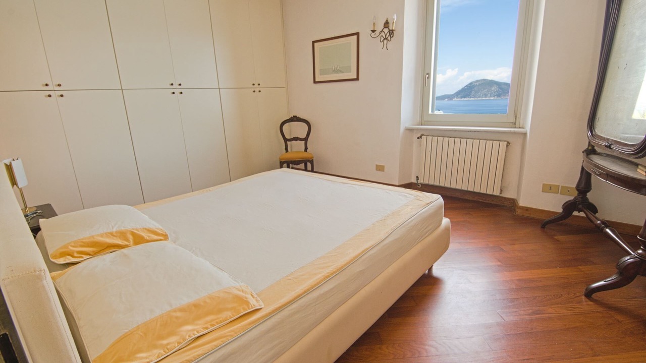 Photo of Bedroom in Portoferraio Old Town