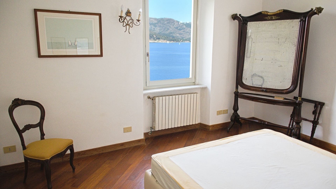 Photo of Bedroom in Portoferraio Old Town