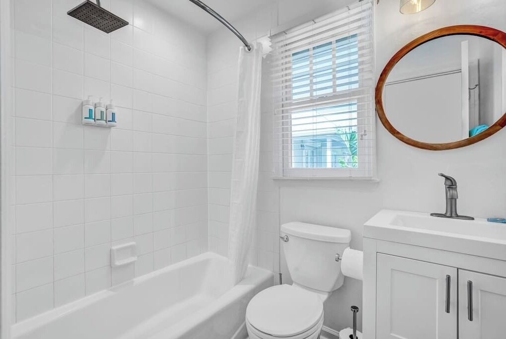 Photo of Bathroom in Marathon