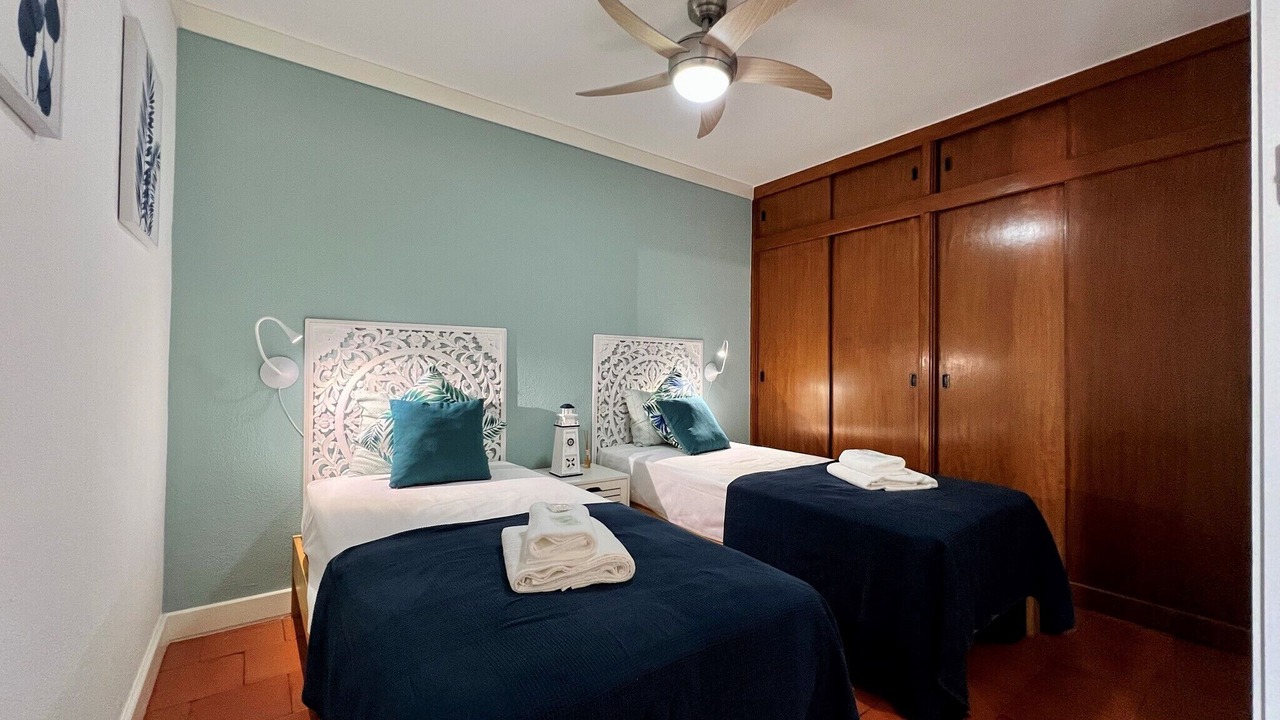 Photo of Bedroom in Alporchinhos
