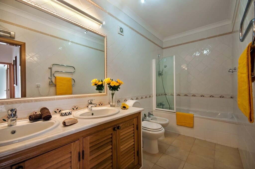 Photo of Kitchen in Budens