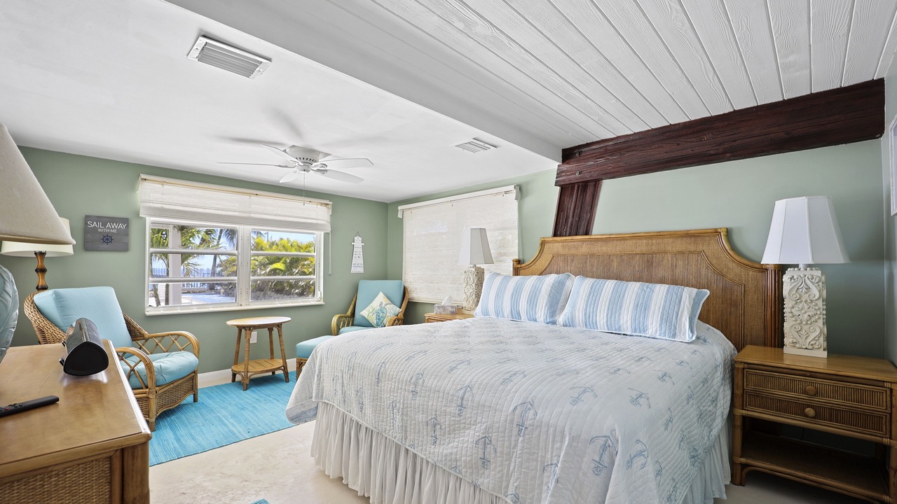 Photo of Bedroom in Summerland Key