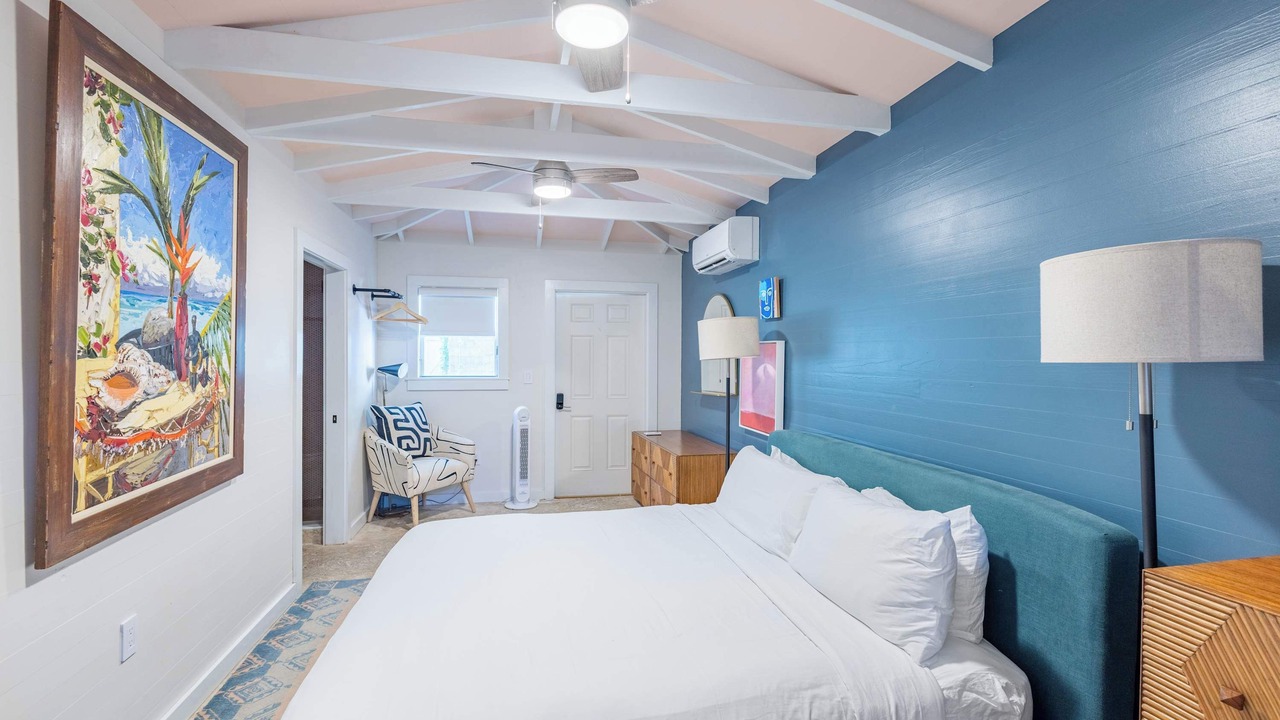 Photo of Bedroom in Historic Seaport