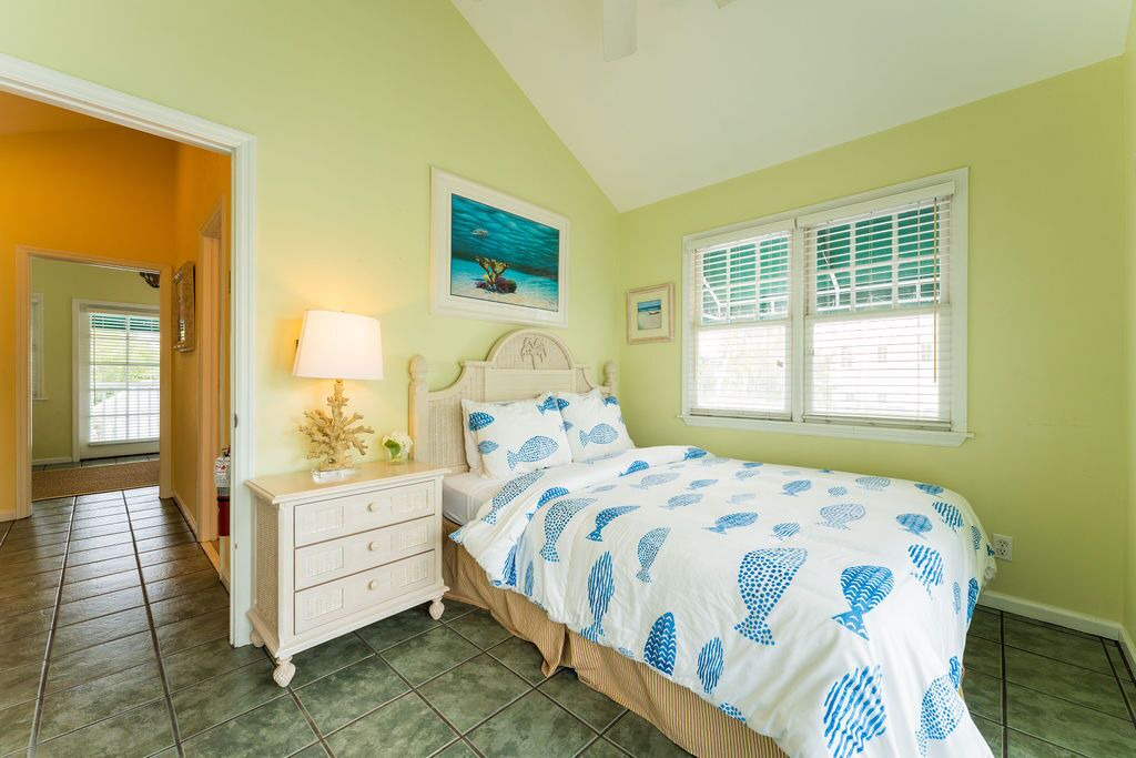 Photo of Bedroom in Bahama Village