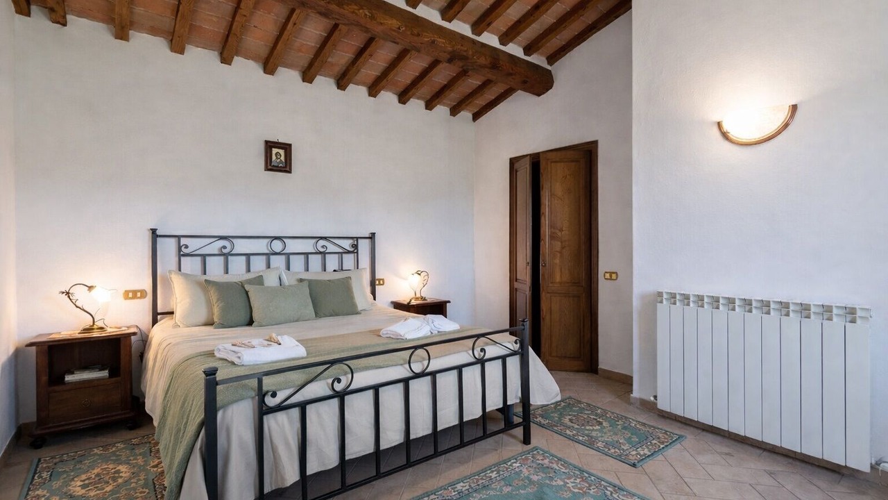 Photo of Bedroom in Lisciano Niccone
