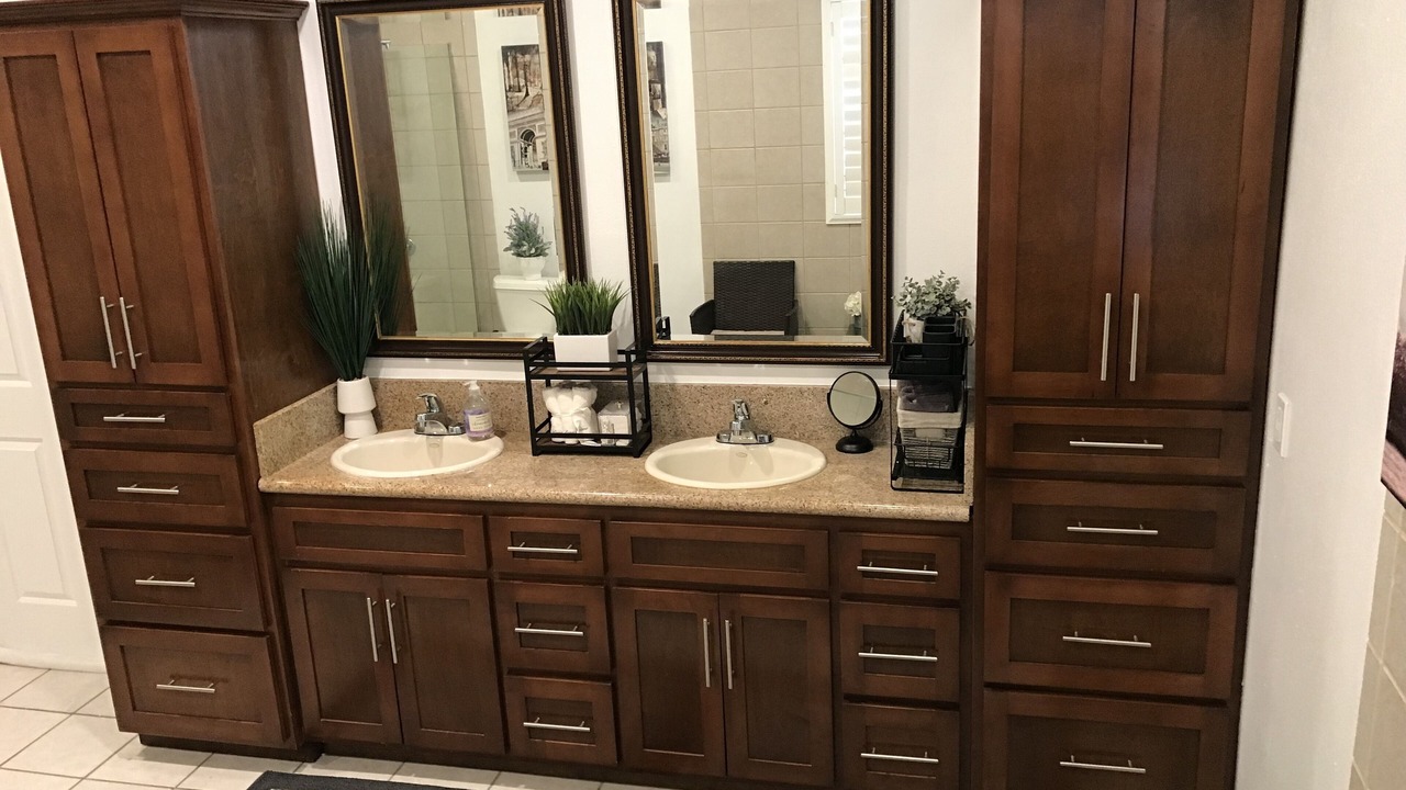 Photo of Bathroom in Del Aire