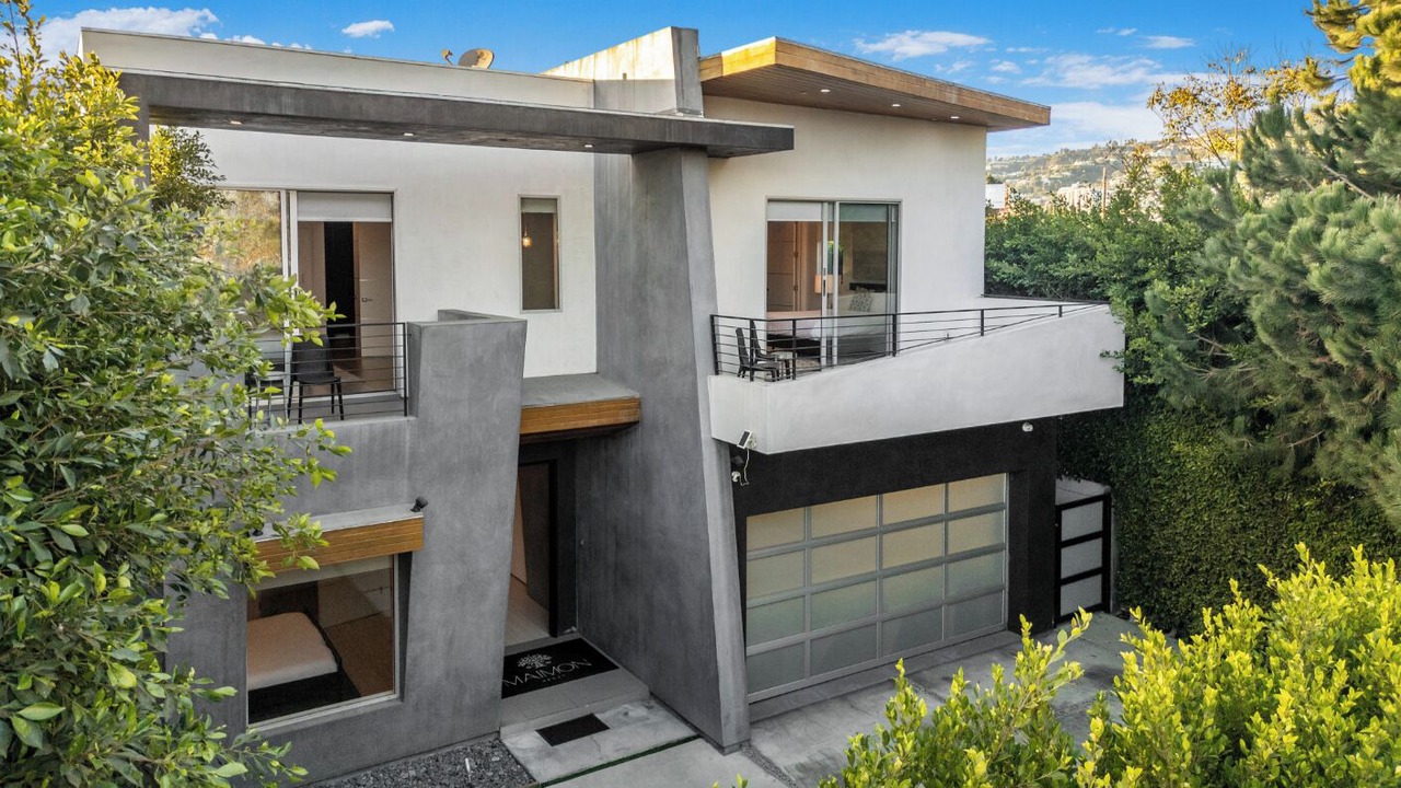 Photo of Outdoor in Beverly Grove