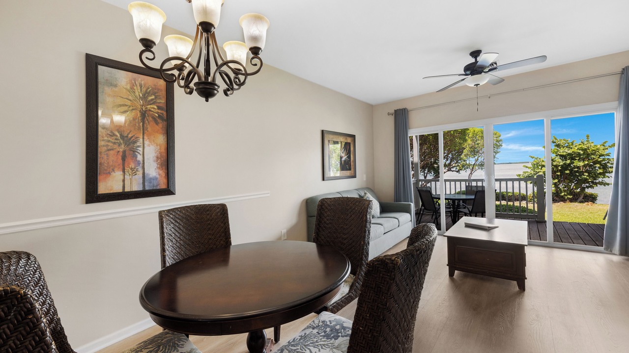 Photo of Livingroom in Marathon