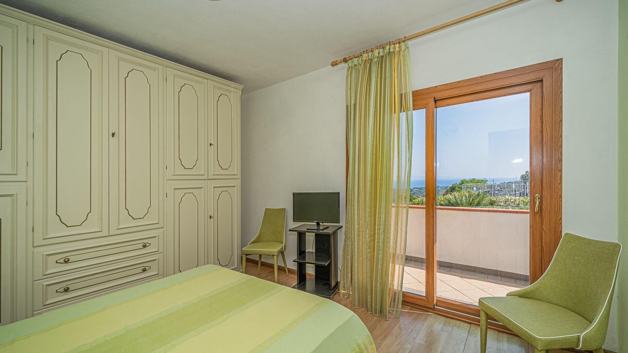 Photo of Bedroom in Capoliveri