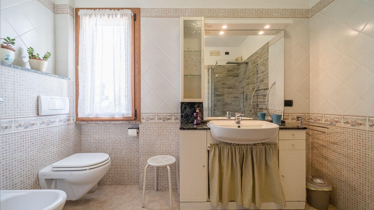 Photo of Bathroom in Capoliveri
