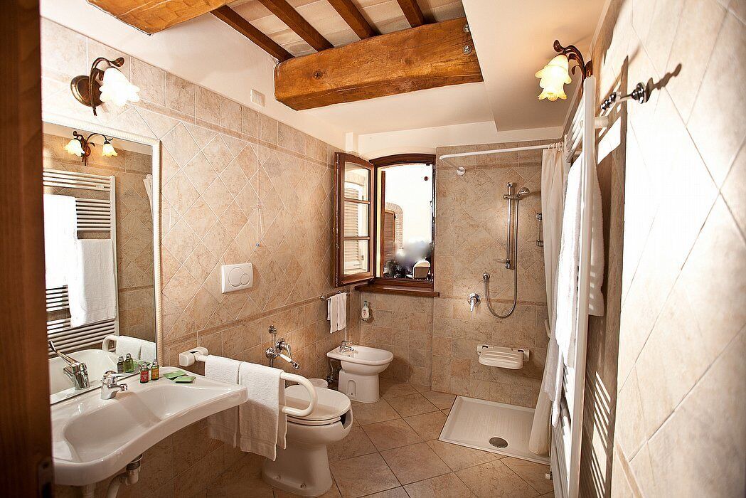 Photo of Bathroom in Cannara