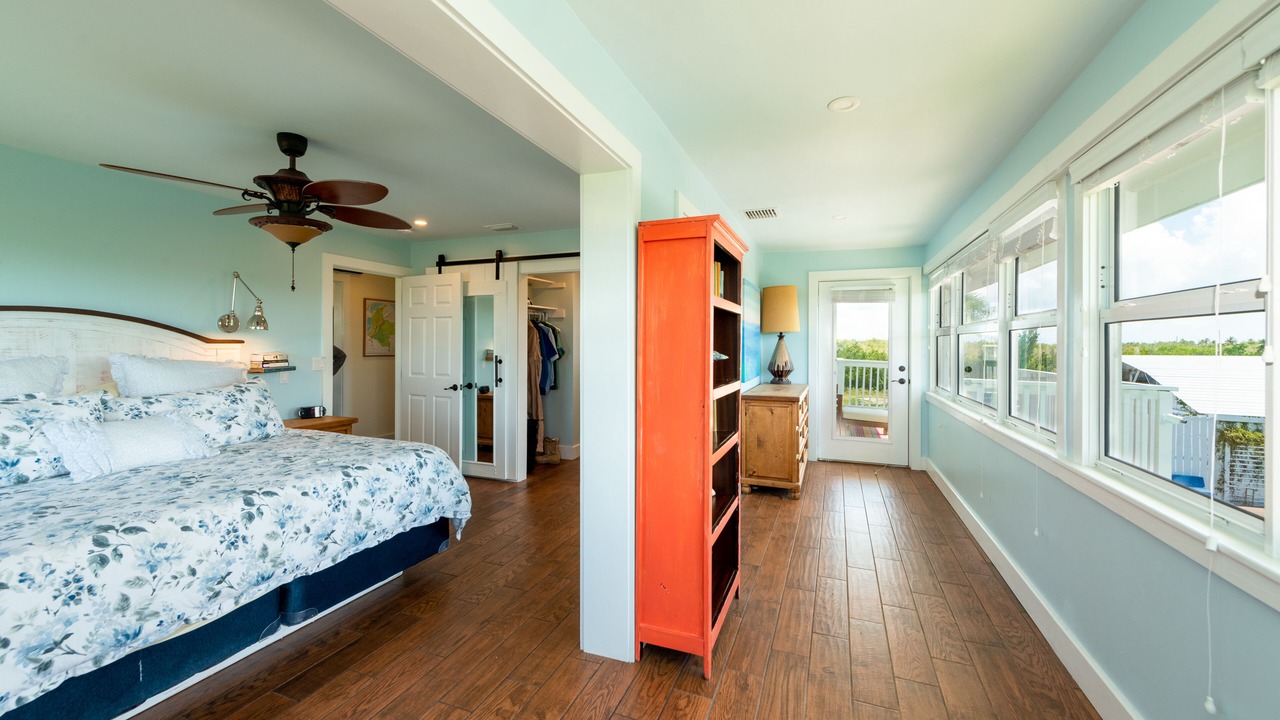 Photo of Bedroom in Geiger Key